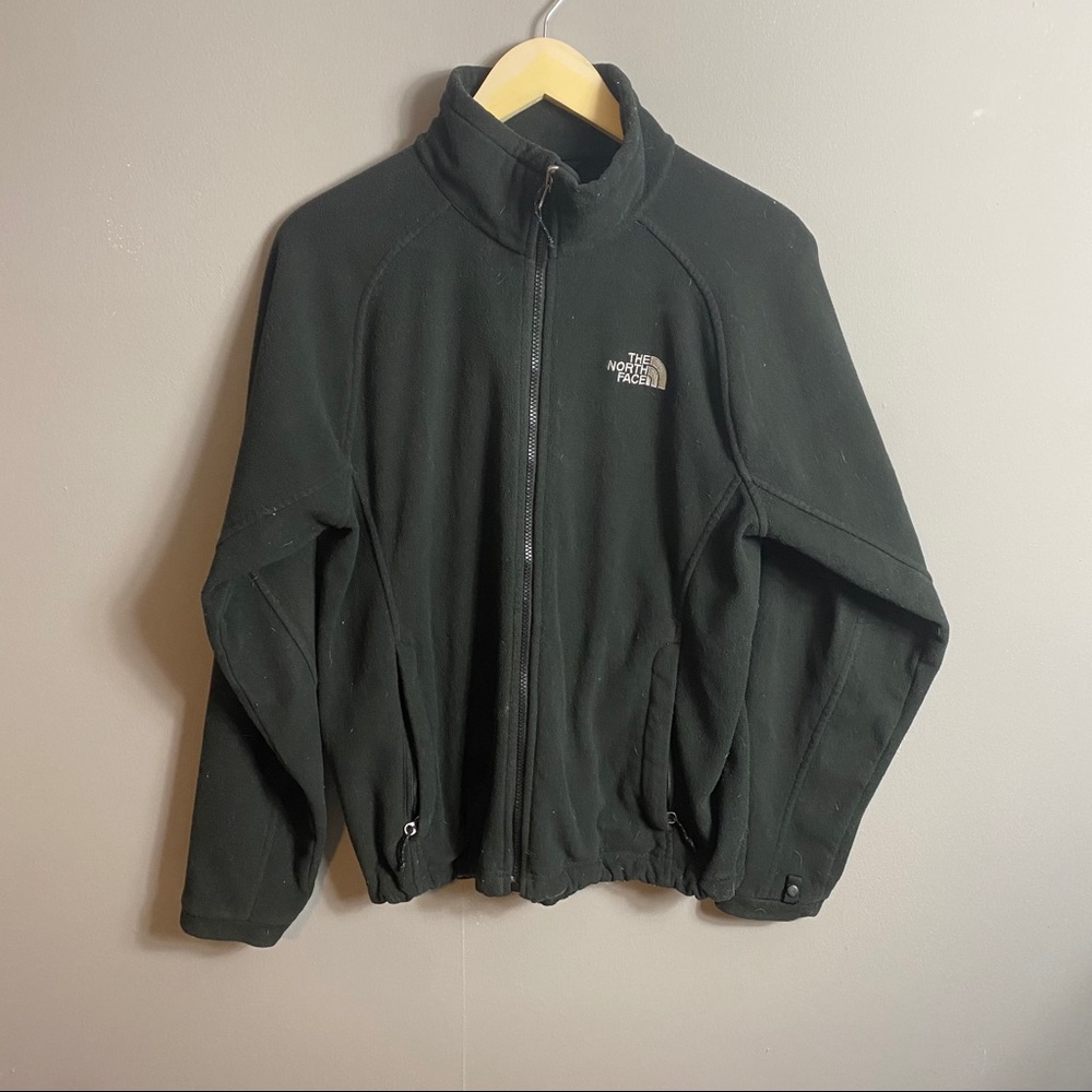 Mean small north face , fits a women large